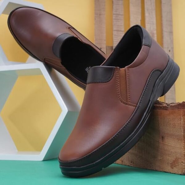 Breathable Soft Sole Ultra-Lightweight Shoes for Men's - Image 5